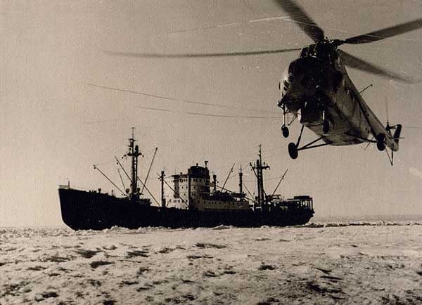 icebreaker ob lena Soviet-Antarctic-Expedition-03