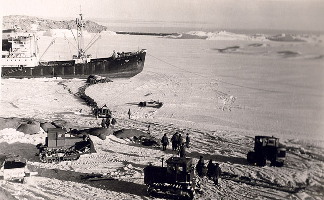 ob arctic expedition ship