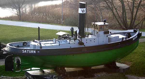 saturn-steam-tug-hobby-scale-model