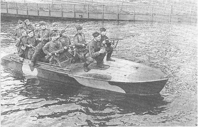 model boat plans of pg 117 soviet assault boat