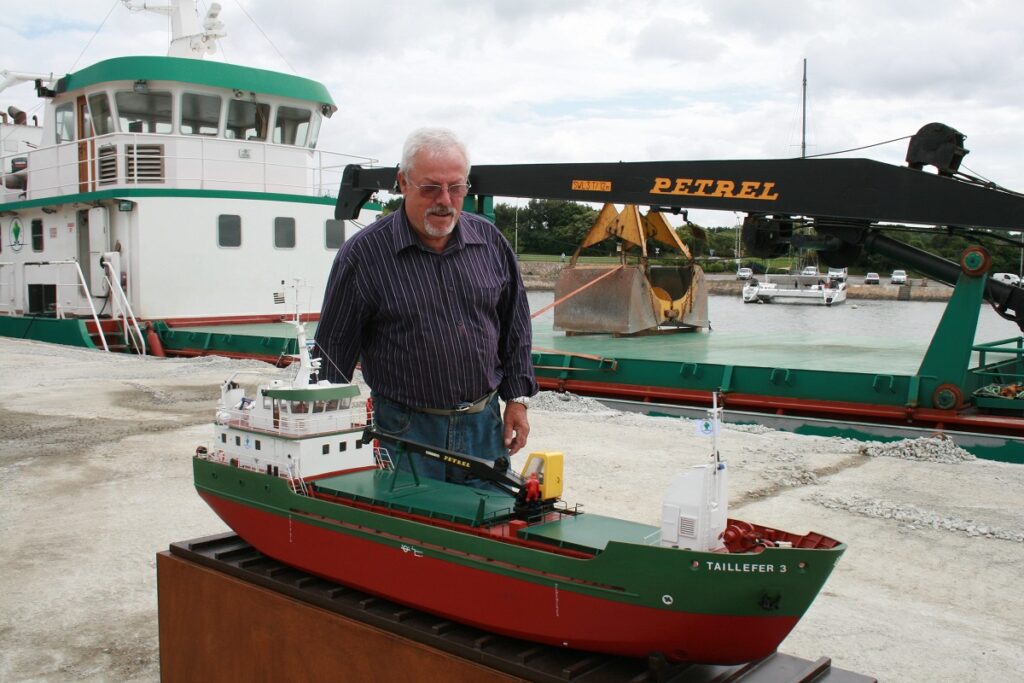 Daniel Stricker and his model ship taillefer 3