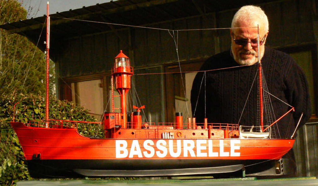 scale model ship plans and Daniel Stricker's model ships